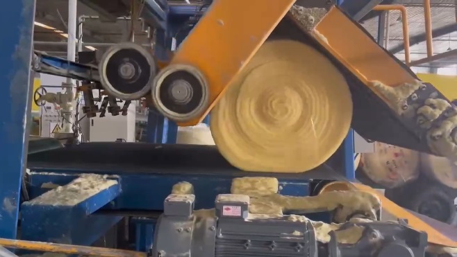 Mineral wool felt/blanket rolling and packing machine/equipment